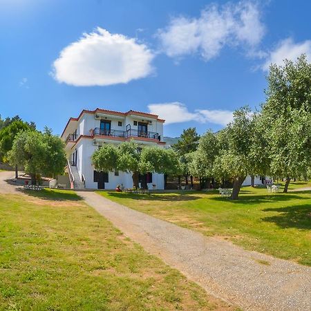 Pension Assos Коинира Экстерьер фото